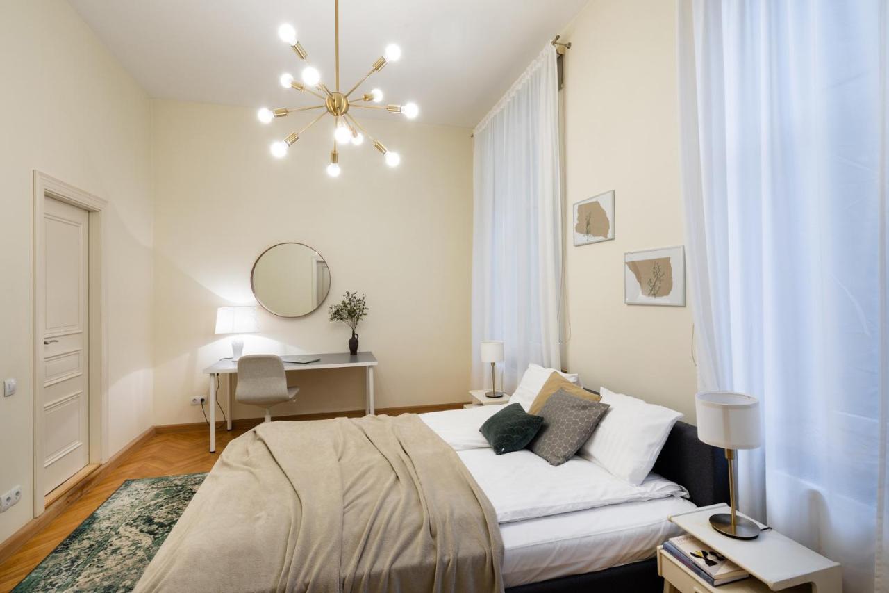 Old Riga Modern And Spacious 2 Bedroom Apartment Esterno foto
