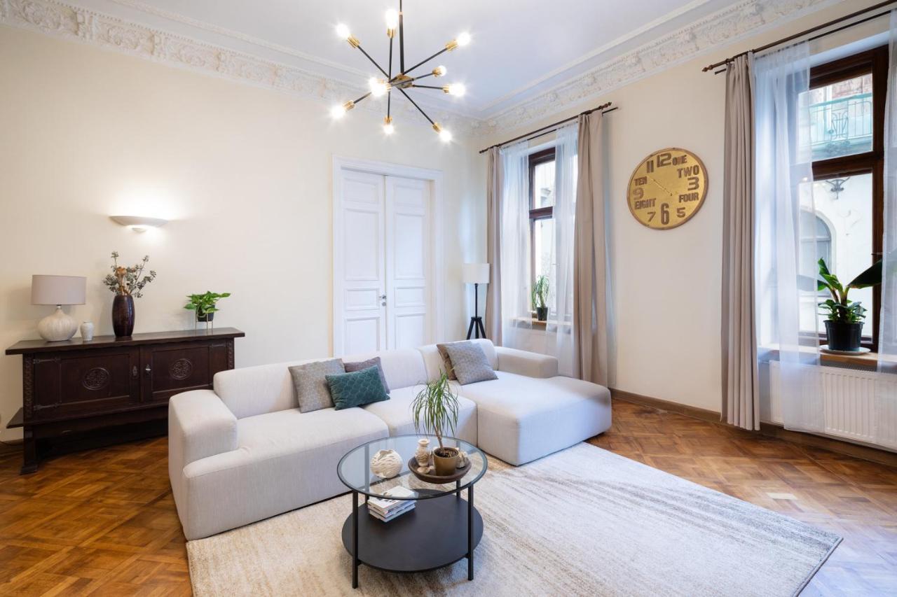 Old Riga Modern And Spacious 2 Bedroom Apartment Esterno foto