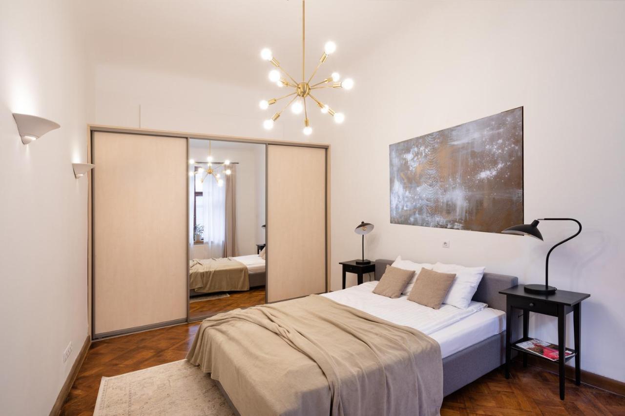 Old Riga Modern And Spacious 2 Bedroom Apartment Esterno foto