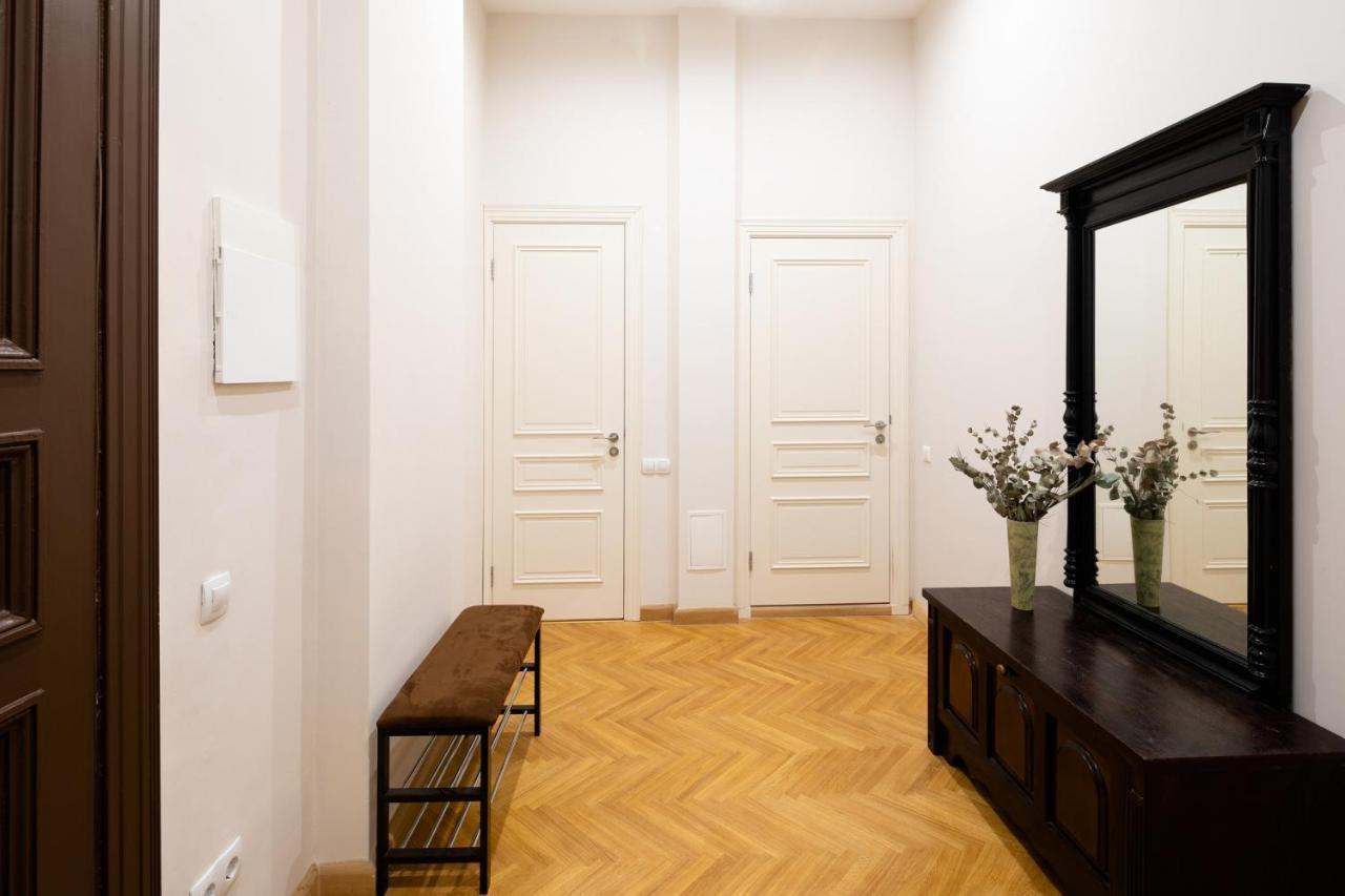 Old Riga Modern And Spacious 2 Bedroom Apartment Esterno foto