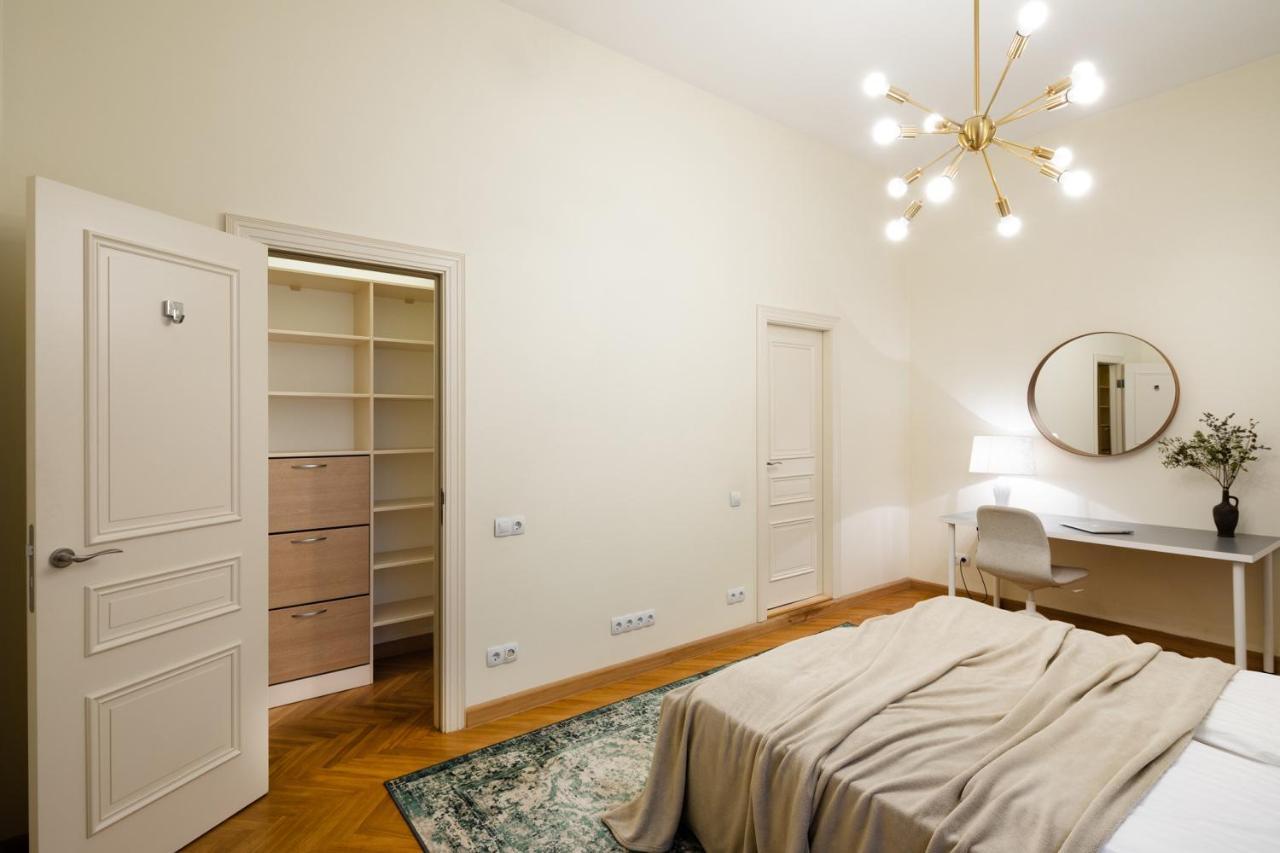 Old Riga Modern And Spacious 2 Bedroom Apartment Esterno foto