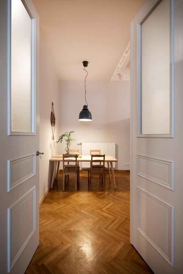 Old Riga Modern And Spacious 2 Bedroom Apartment Esterno foto
